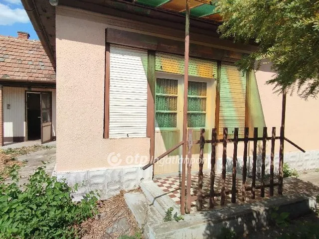 Eladó ház Nagykáta 80 nm