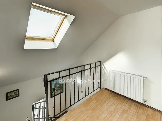 Eladó ház Csomád 162 nm