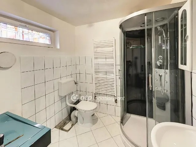 Eladó ház Csomád 162 nm