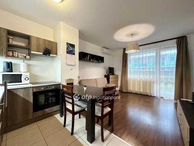 Eladó lakás Budapest XI. kerület, Albertfalva 31 nm