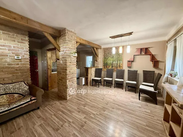 Eladó ház Isaszeg 161 nm