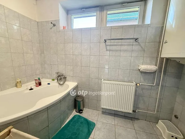 Eladó ház Isaszeg 161 nm