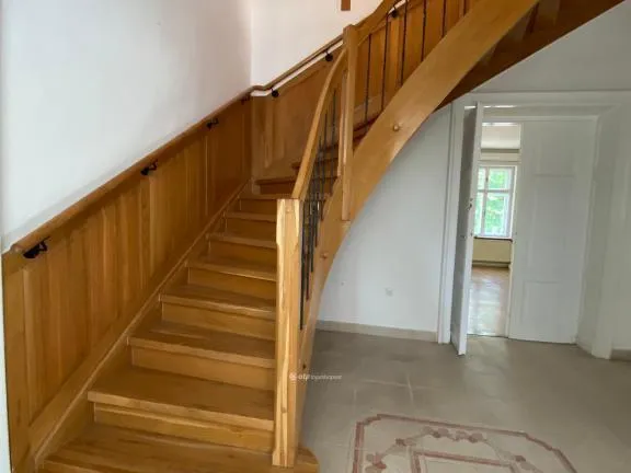 Eladó ház Budapest III. kerület 450 nm