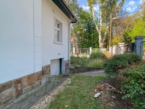 Eladó ház Budapest III. kerület 450 nm