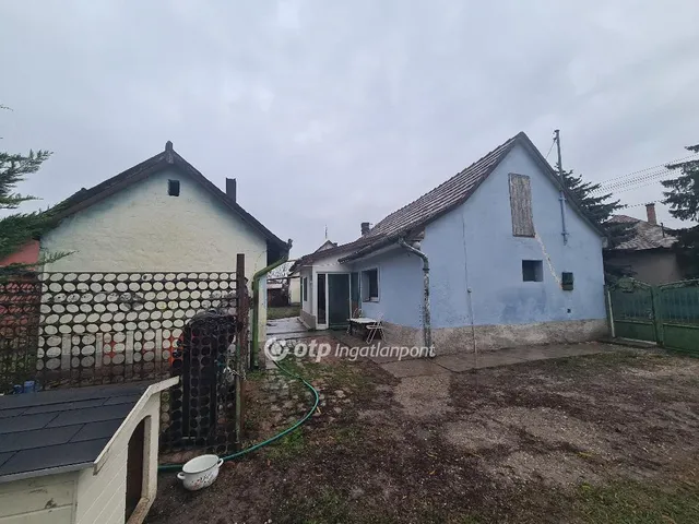 Eladó ház Kiskunlacháza 100 nm