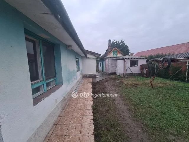 Eladó ház Kiskunlacháza 100 nm