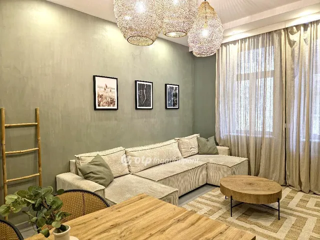 Eladó lakás Budapest XIII. kerület 117 nm