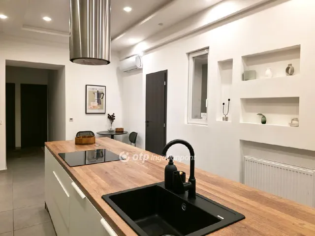 Eladó lakás Budapest XIII. kerület 117 nm