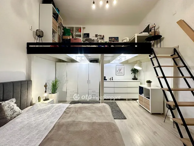 Eladó lakás Budapest VI. kerület 75 nm