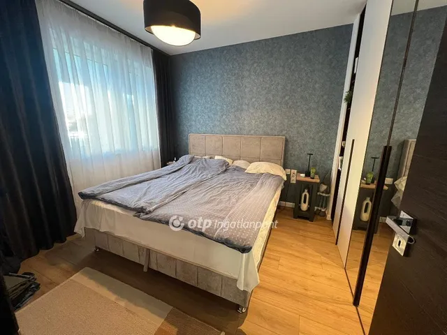 Eladó lakás Budapest I. kerület 75 nm