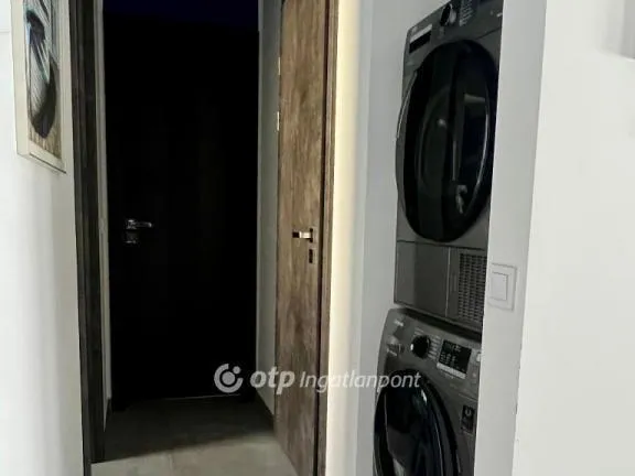 Eladó lakás Budapest I. kerület 75 nm