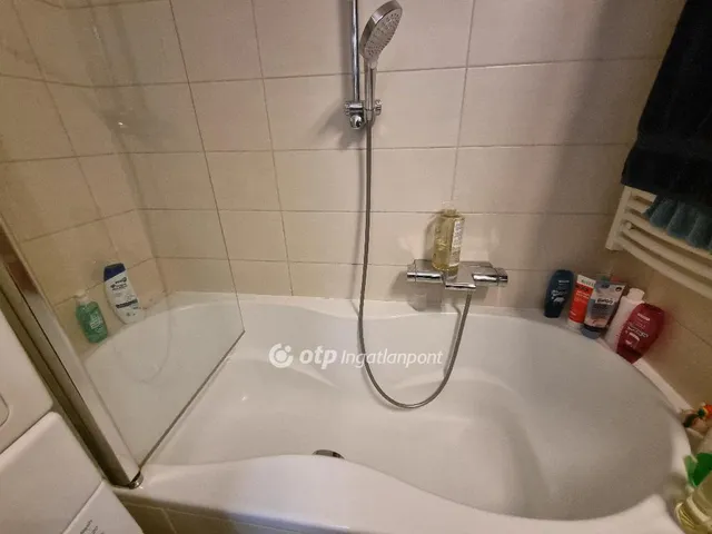 Eladó lakás Budapest II. kerület 82 nm