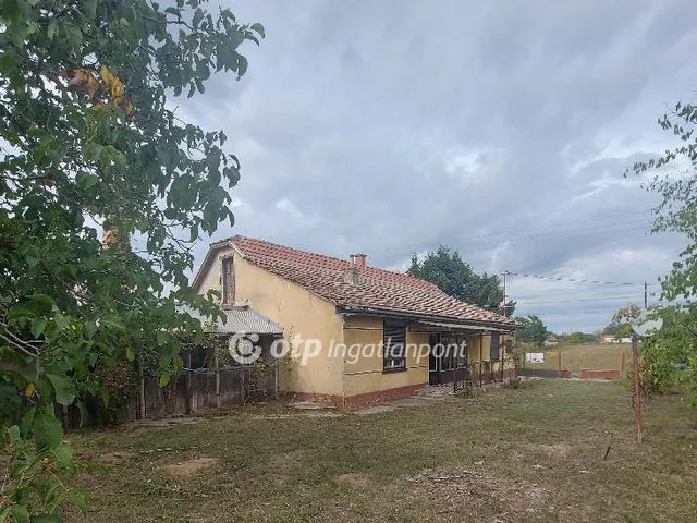 Eladó ház Táborfalva 81 nm