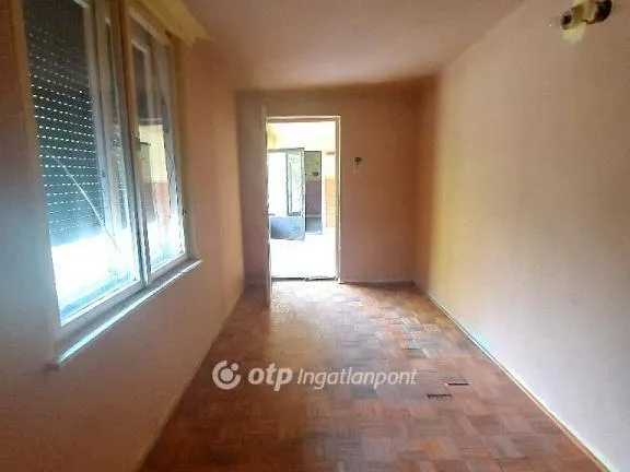 Eladó ház Táborfalva 81 nm