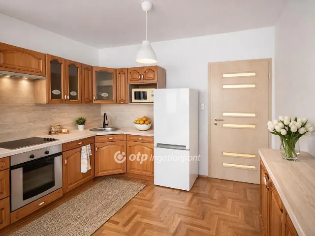 Eladó lakás Budapest V. kerület 71 nm