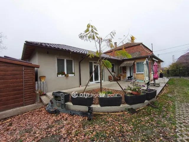 Eladó ház Kiskunlacháza 121 nm