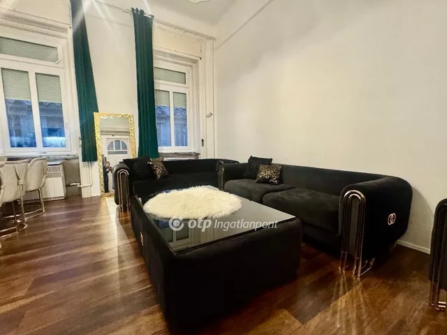 Eladó lakás Budapest VII. kerület 73 nm