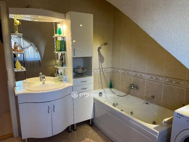 Eladó ház Budapest XXI. kerület 160 nm