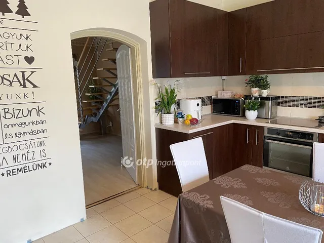 Eladó ház Budapest XXI. kerület 160 nm