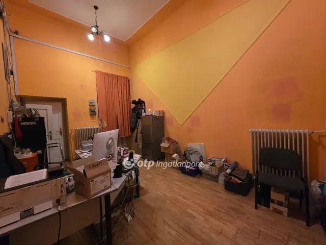 Eladó lakás Budapest VIII. kerület 94 nm