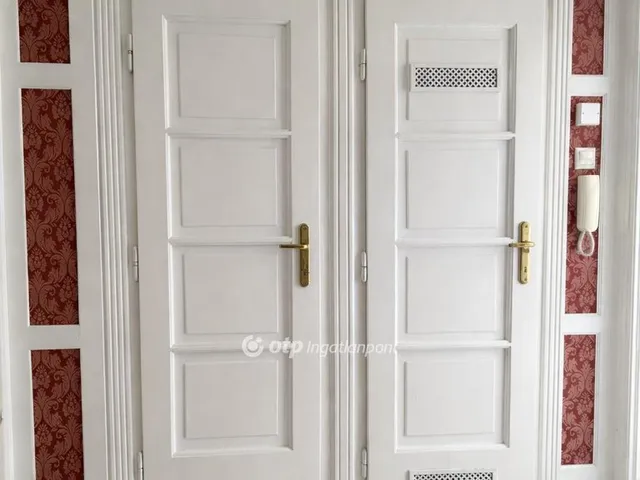 Eladó lakás Budapest I. kerület 72 nm