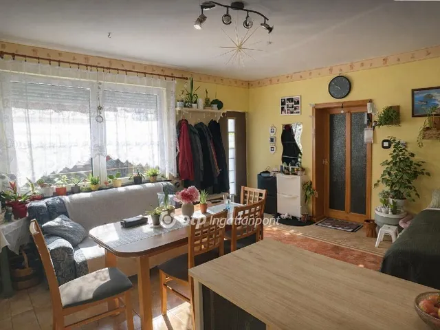 Eladó ház Szentmártonkáta 80 nm