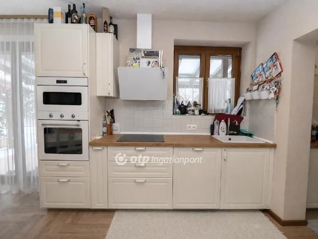 Eladó ház Ráckeve 158 nm