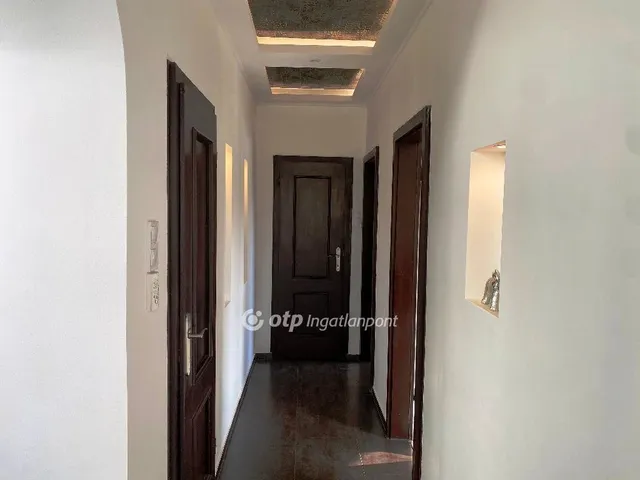 Eladó ház Szigetcsép 176 nm