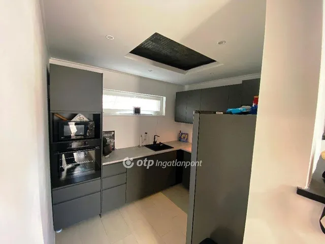 Eladó ház Szigetcsép 176 nm