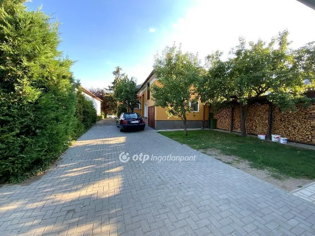 Eladó ház Bag 148 nm