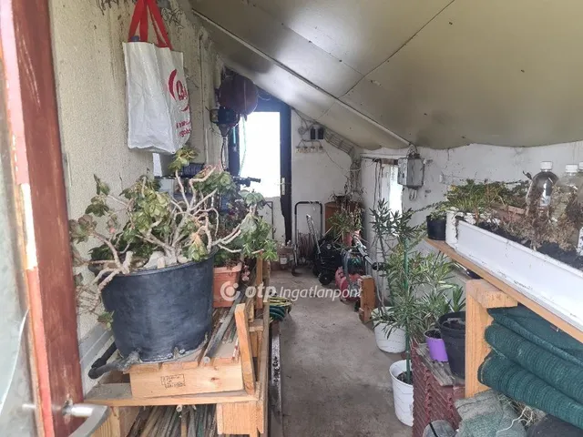 Eladó ház Áporka 102 nm