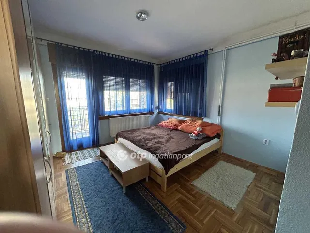 Eladó ház Bag 194 nm