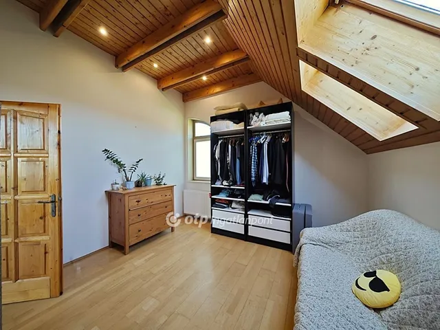 Eladó ház Budakalász 135 nm