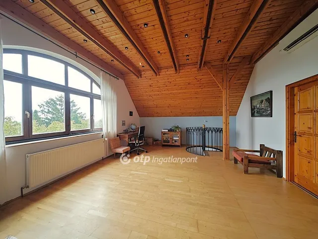 Eladó ház Budakalász 135 nm