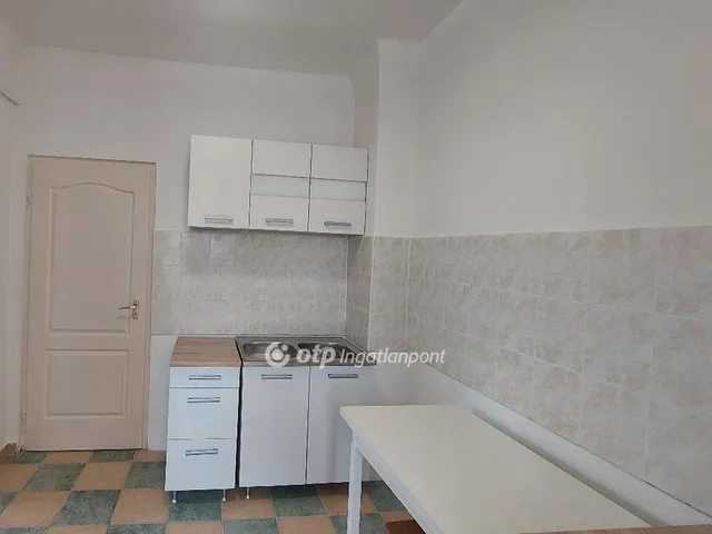 Eladó ház Isaszeg 87 nm