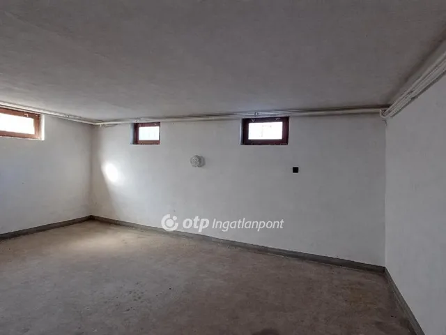 Eladó ház Budapest XVIII. kerület 172 nm