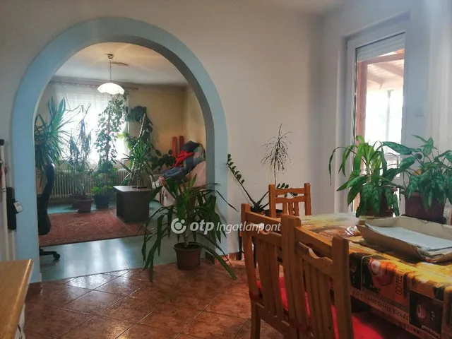 Eladó ház Pilisvörösvár 170 nm