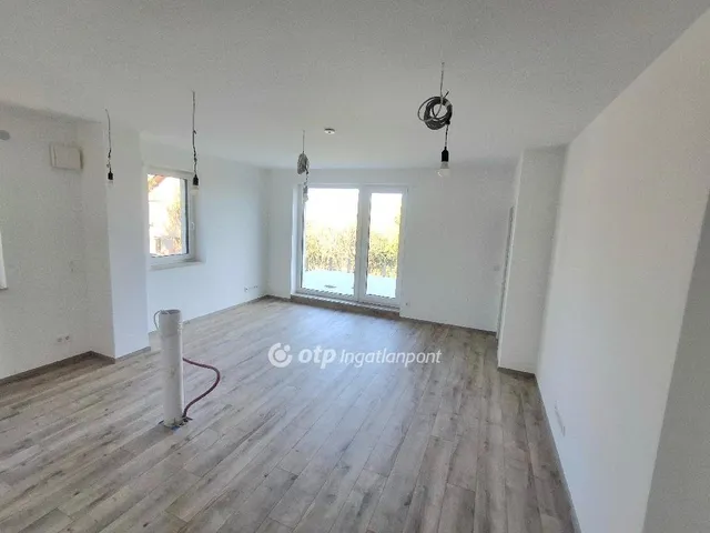 Eladó lakás Budapest III. kerület 88 nm