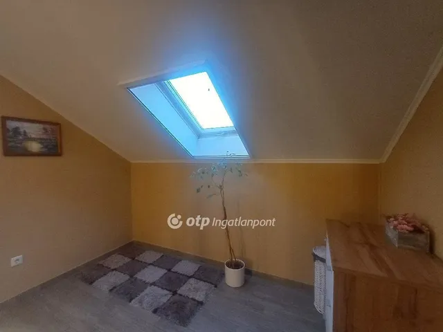 Eladó ház Üllő 92 nm