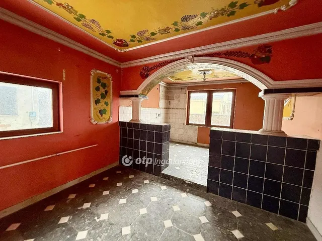 Eladó ház Szigethalom 252 nm