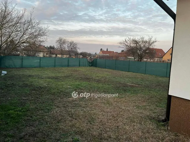 Eladó ház Albertirsa 124 nm