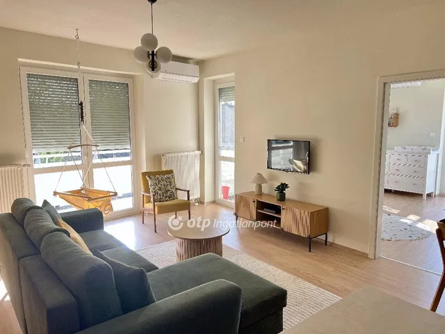 Eladó lakás Budapest XVIII. kerület, Szent Imre kertváros 108 nm