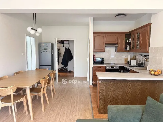 Eladó lakás Budapest XVIII. kerület, Szent Imre kertváros 108 nm