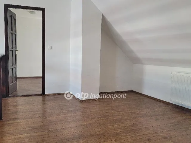 Eladó lakás Budapest XIII. kerület 111 nm