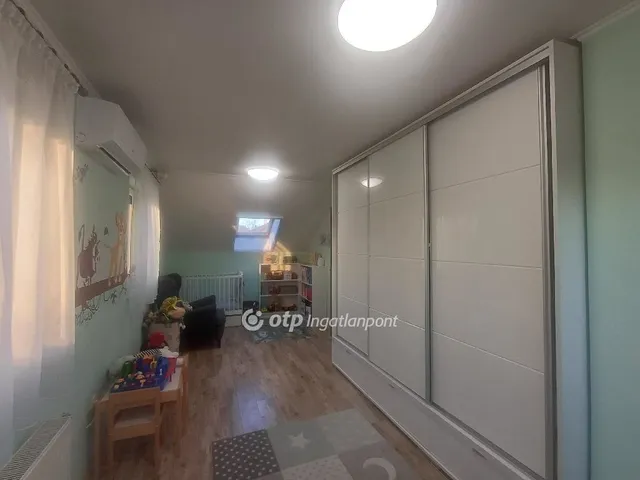 Eladó ház Üllő 92 nm