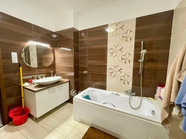 Eladó ház Ráckeve 150 nm