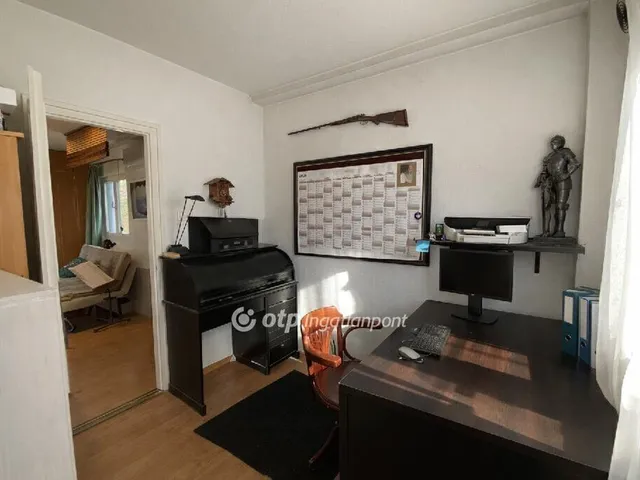 Eladó üdülő és hétvégi ház Budapest XIII. kerület, Népsziget 96 nm