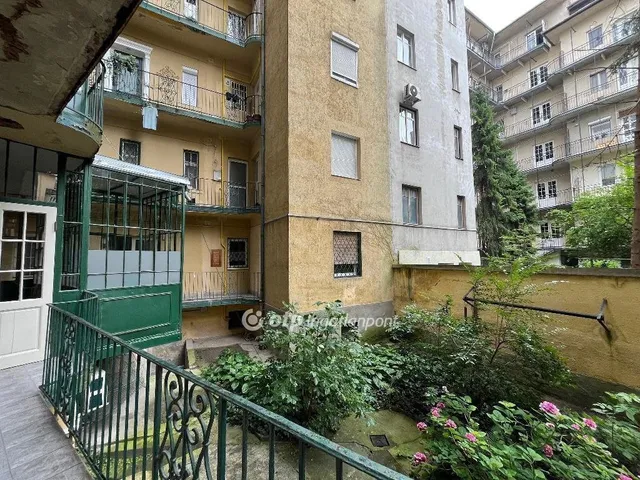 Eladó lakás Budapest XII. kerület 72 nm