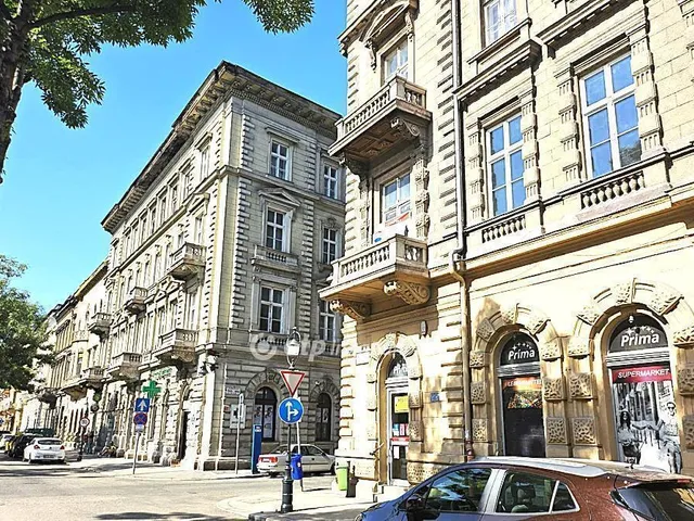 Eladó lakás Budapest VI. kerület 35 nm