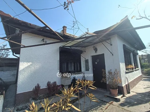 Eladó ház Budapest IV. kerület, Megyer 76 nm